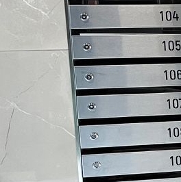 Продажа 1-комн квартиры на вторичном рынке Уральская улица, 25