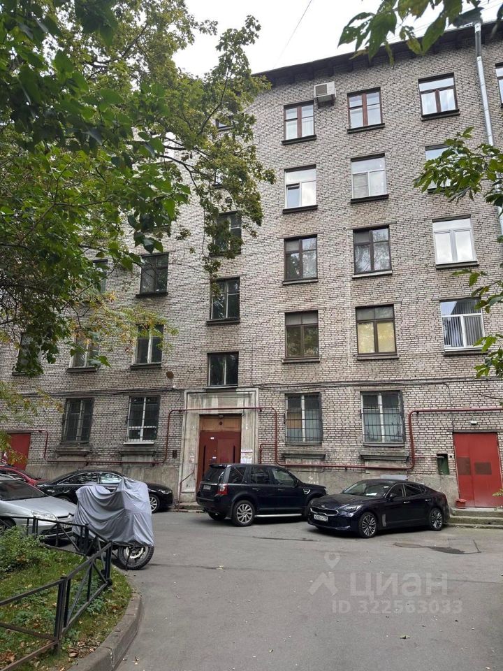 Продажа 3-комн квартиры на вторичном рынке проспект Энгельса, 70/1