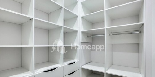 4-комн квартира Козловский Б. пер,  д. 8