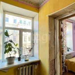 Продажа 6-комн квартиры на вторичном рынке Лермонтовский пр-кт,  д. 27