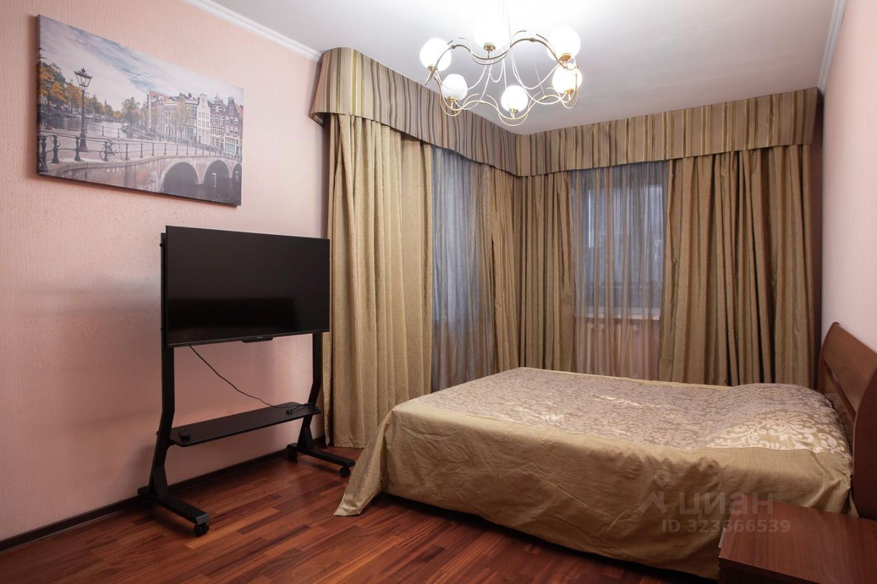 Продажа 3-комн квартиры на вторичном рынке Краснопутиловская улица, 66к2