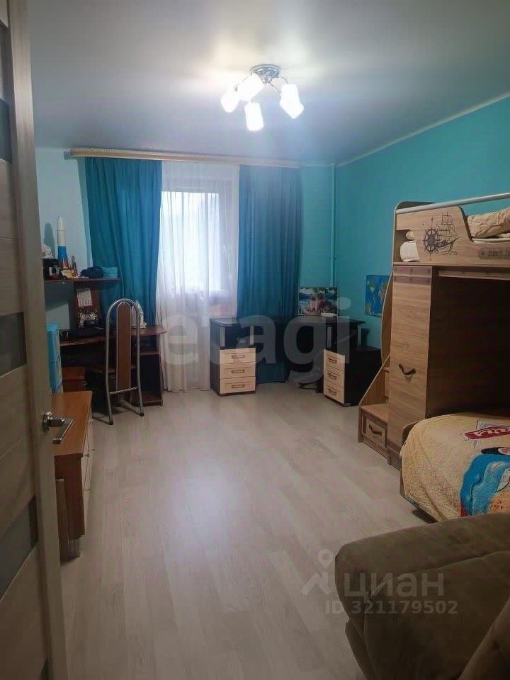 Продажа 3-комн квартиры на вторичном рынке Долгопрудная аллея, 14к1