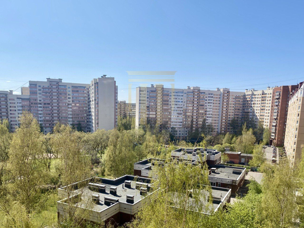 Продажа 2-комн квартиры на вторичном рынке Ленинский проспект, 81К1