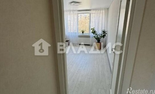 Продажа 2-комн квартиры на вторичном рынке улица Орджоникидзе,  д. 59