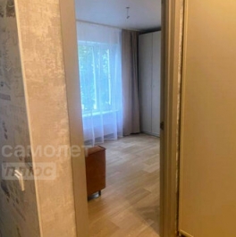 Продажа 1-комн квартиры на вторичном рынке Онежская улица,  д. 12