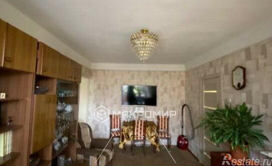 Продажа 2-комн квартиры на вторичном рынке улица Козлова,  д. 15