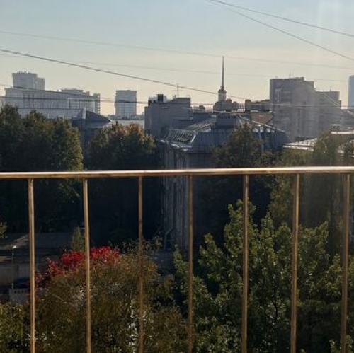 4-комн квартира Бассейная ул,  д. 27