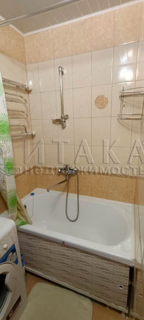 Продажа 1-комн квартиры на вторичном рынке Кингисепп, Химиков,  д. 9