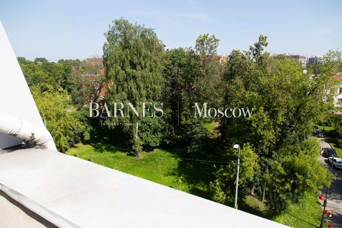 Продажа 5-комн квартиры на вторичном рынке Константиновский проспект, 1/24