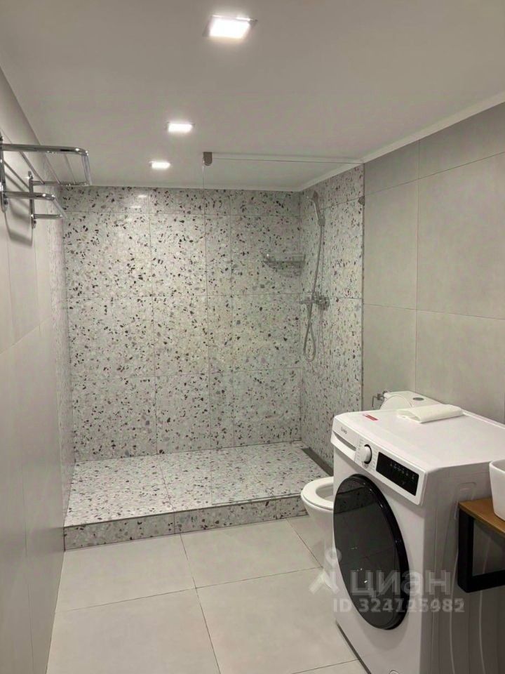 Аренда студии Малый Трехсвятительский переулок, 8/2С8