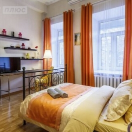 Продажа 1-комн квартиры на вторичном рынке Вознесенский переулок,  д. 16/4