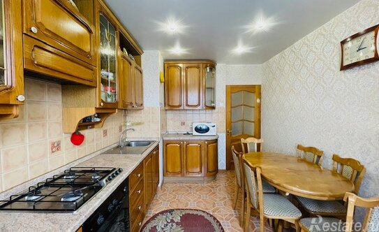 Продажа 3-комн квартиры на вторичном рынке Балашиха, ул Звездная,  д. 4