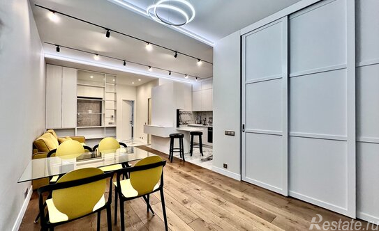 Продажа 2-комн квартиры на вторичном рынке Сколковское ш,  д. 40 к2