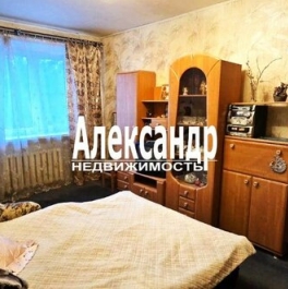 Продажа 1-комн квартиры на вторичном рынке Кузнечное, ул Гагарина,  д. 1