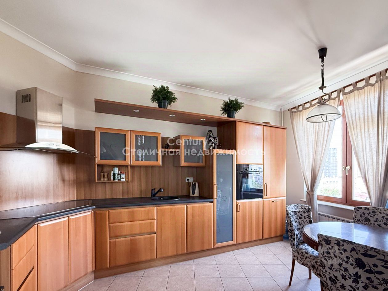 Продажа 3-комн квартиры на вторичном рынке проспект Маршала Жукова, 38К1