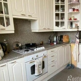 Продажа 3-комн квартиры на вторичном рынке Фрунзенская 3-я ул,  д. 9