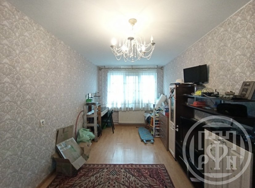 Продажа 3-комн квартиры на вторичном рынке Шушары пос., Пушкинская ул. ,  д. 44