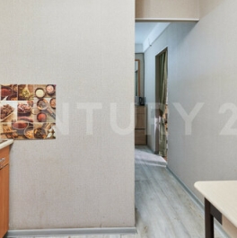 Продажа 2-комн квартиры на вторичном рынке Бухарестская ул,  д. 31,  к. 4
