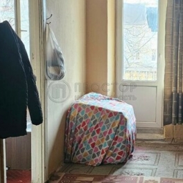 Продажа 2-комн квартиры на вторичном рынке Севастопольский проспект,  д. 23