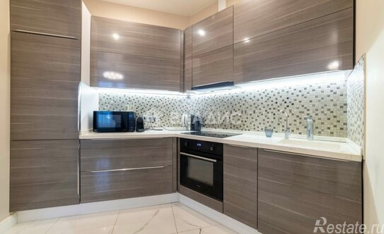 Продажа 2-комн квартиры на вторичном рынке улица Бутлерова