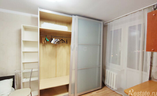 Продажа 2-комн квартиры на вторичном рынке улица Яблочкова,  д. 19