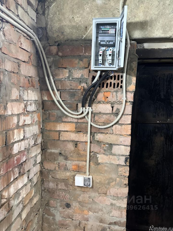 Продажа гаража Тайнинская улица,  д. 17 к2