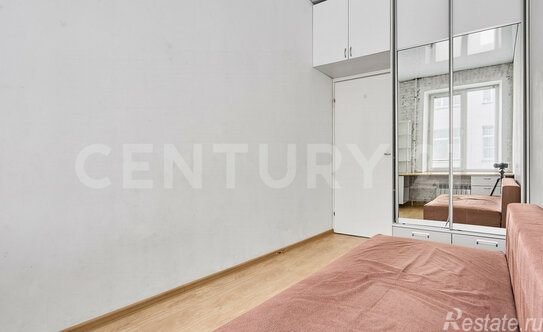 Продажа 2-комн квартиры на вторичном рынке проспект Королёва