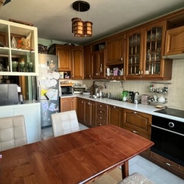 Продажа 2-комн квартиры на вторичном рынке Реутов, улица Дзержинского,  д. 9