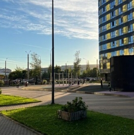 Продажа 1-комн квартиры на вторичном рынке улица Жукова,  д. 3