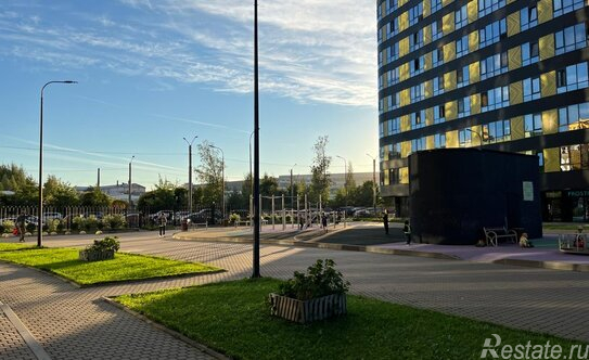 Продажа 1-комн квартиры на вторичном рынке улица Жукова,  д. 3