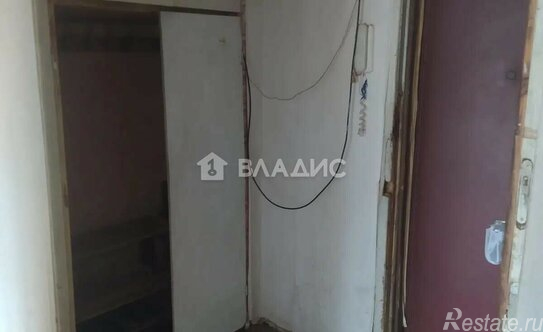 Продажа 3-комн квартиры на вторичном рынке Керамик, Береговая улица,  д. 5