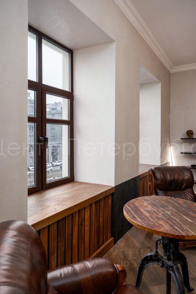 Продажа 3-комн квартиры на вторичном рынке набережная Крюкова Канала, 9