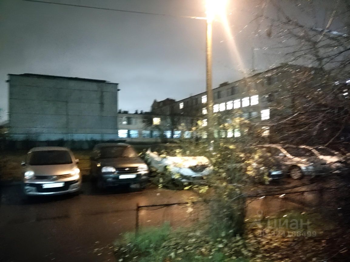 Продажа 2-комн квартиры на вторичном рынке улица Димитрова, 18К5