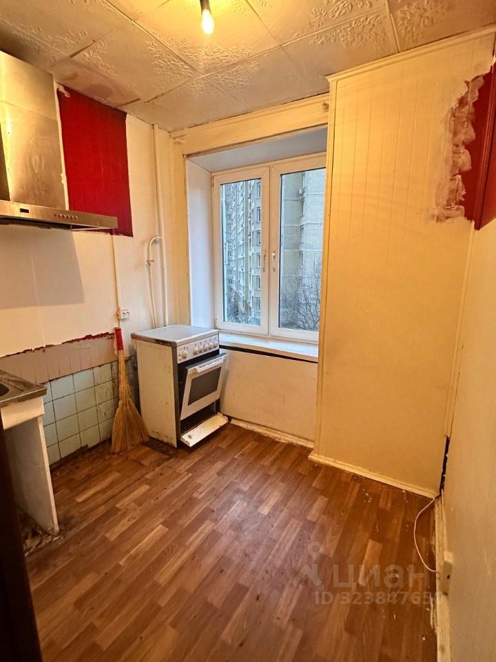 Продажа 3-комн квартиры на вторичном рынке Просторная улица, 11