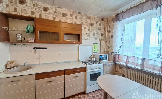 Продажа 3-комн квартиры на вторичном рынке Чехов, ул Гагарина,  д. 124