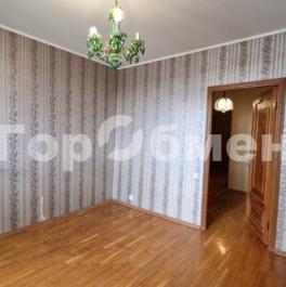 Продажа 3-комн квартиры на вторичном рынке бульвар Адмирала Ушакова,  д. 9