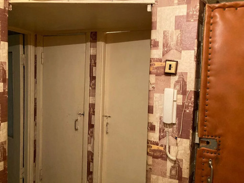 Продажа 2-комн квартиры на вторичном рынке Клин, ул. 50 лет Октября,  д. 33