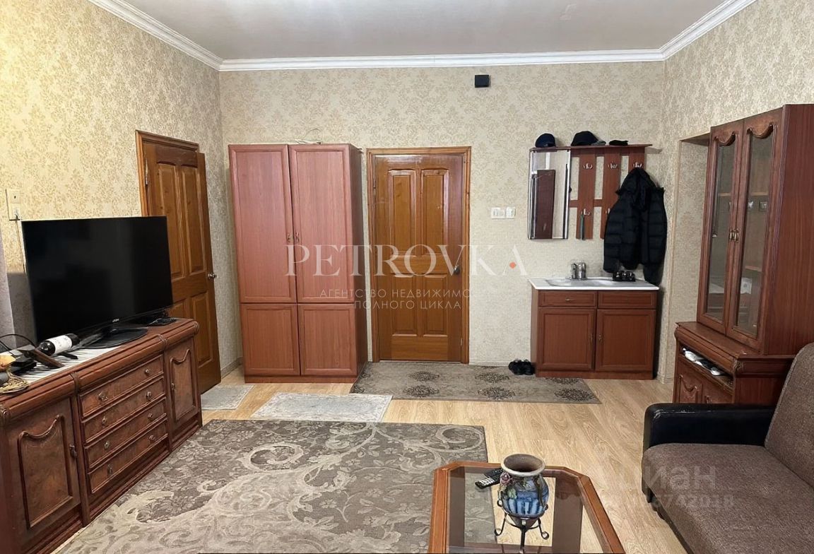Продажа 2-комн квартиры на вторичном рынке Ломоносовский проспект, 4К1
