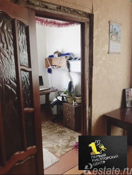 Продажа 3-комн квартиры на вторичном рынке Хорлово, ул. Парковая,  д. 10