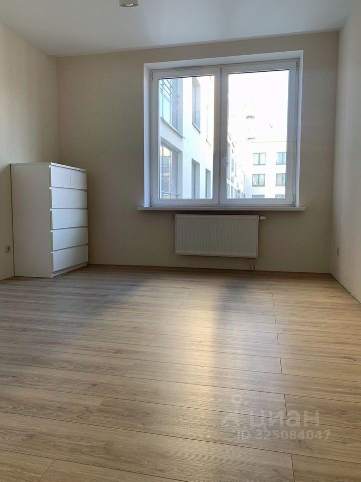 Продажа 3-комн квартиры на вторичном рынке Кременчугская улица, 17к2