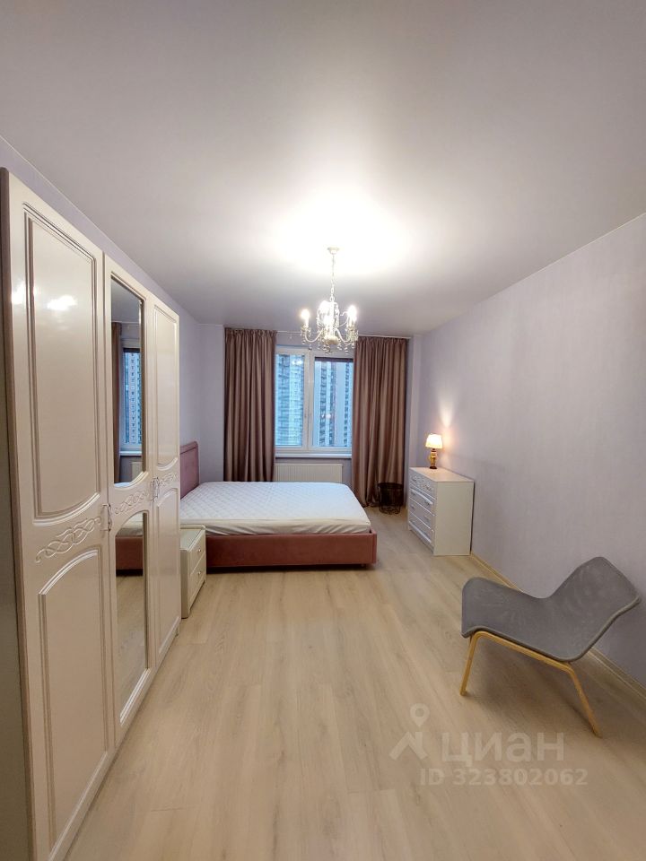 Аренда 1-комн квартиры на вторичном рынке Комендантский проспект, 51к1