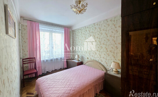 Продажа 2-комн квартиры на вторичном рынке Витебский пр-кт,  д. 23,  к. 4