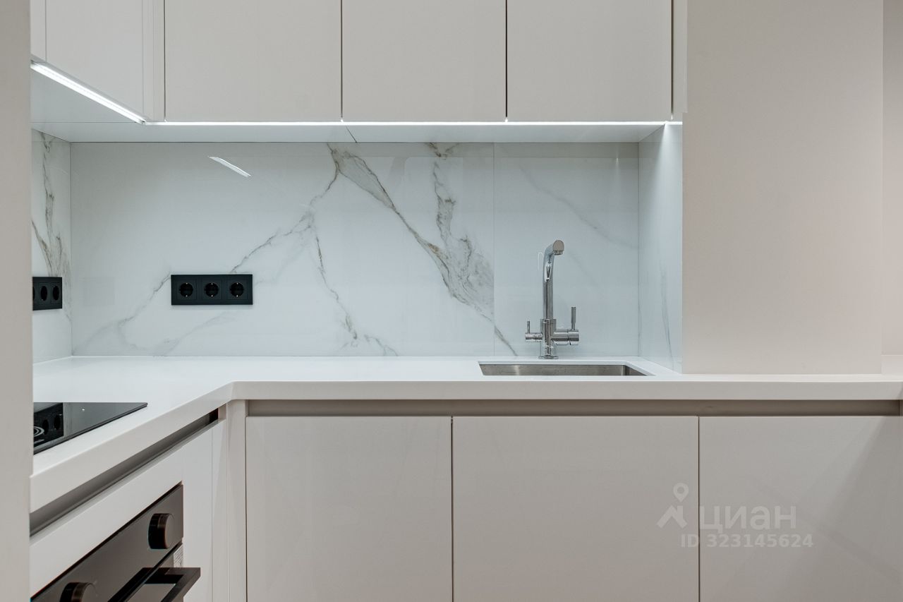 Аренда 2-комн квартиры на вторичном рынке Севастопольский проспект, 22А