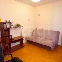 Продажа 2-комн квартиры на вторичном рынке Зеленина Б. ул,  д. 2/42