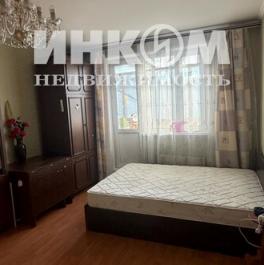 Продажа 1-комн квартиры на вторичном рынке б-р Адмирала Ушакова,  д. 8