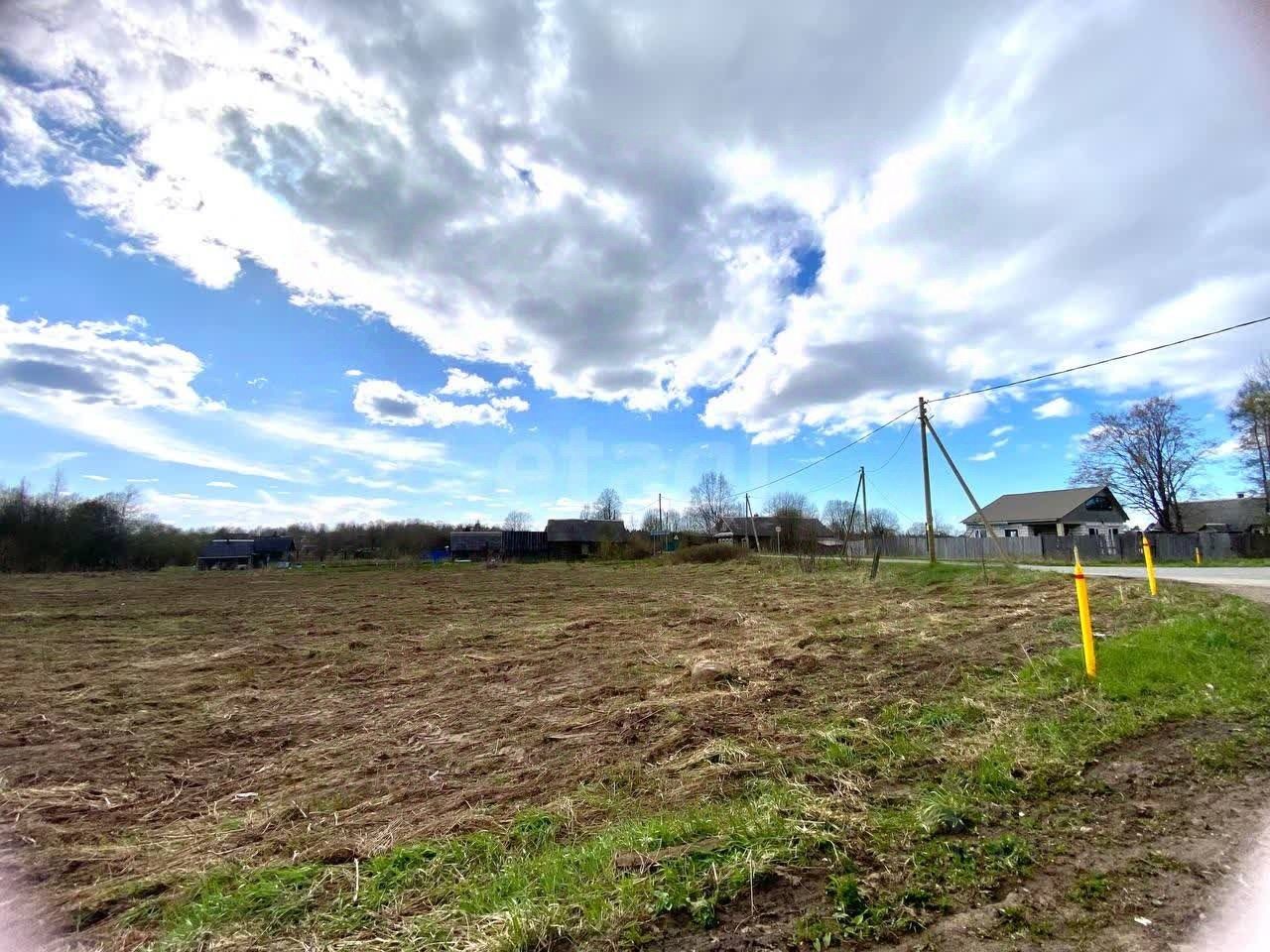 Продажа земли д. Усадище, 132