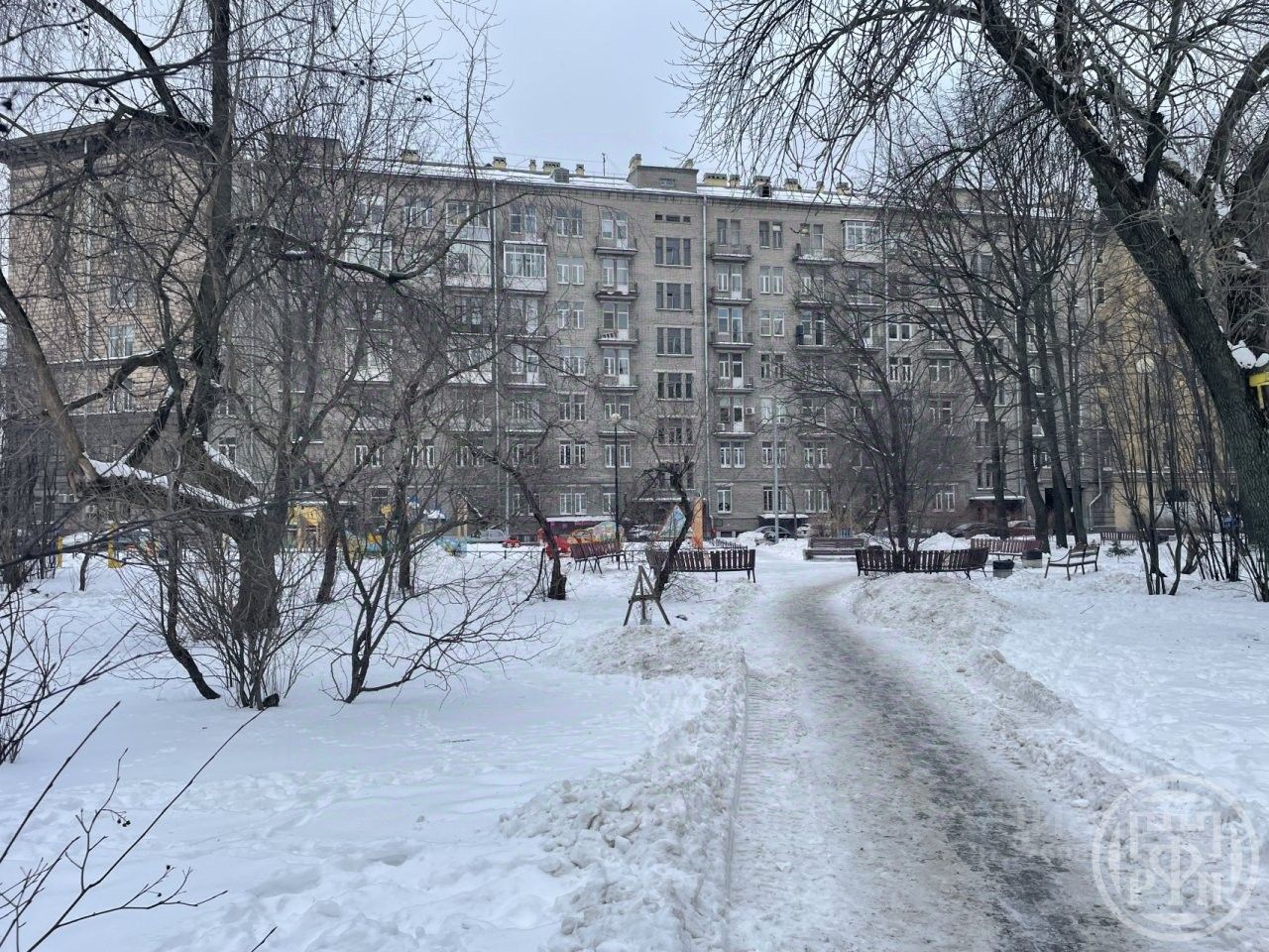 Продажа 1-комн квартиры на вторичном рынке Кронштадтская улица, 4
