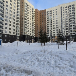 Продажа 3-комн квартиры на вторичном рынке ул Кварцевая,  д. 5,  к. 1