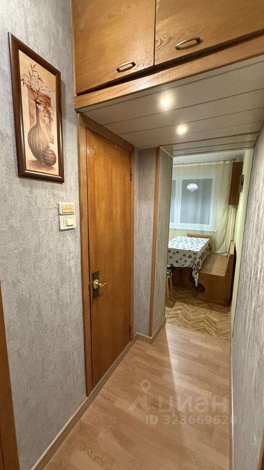 Аренда 2-комн квартиры на вторичном рынке Южнобутовская улица, 9