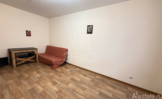 Продажа 1-комн квартиры на вторичном рынке улица Корнея Чуковского,  д. 3 к1